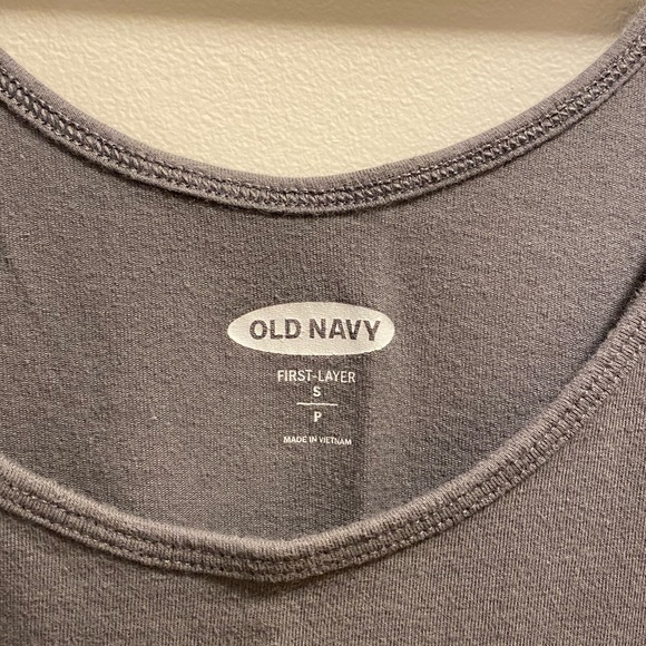 Old Navy Gray Tank Top - Picture 2 of 3
